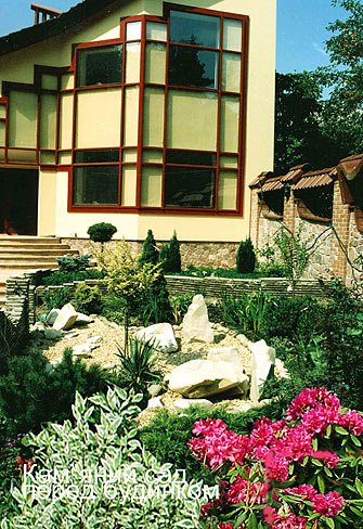 Выбор создания японского сада определил стиль дома